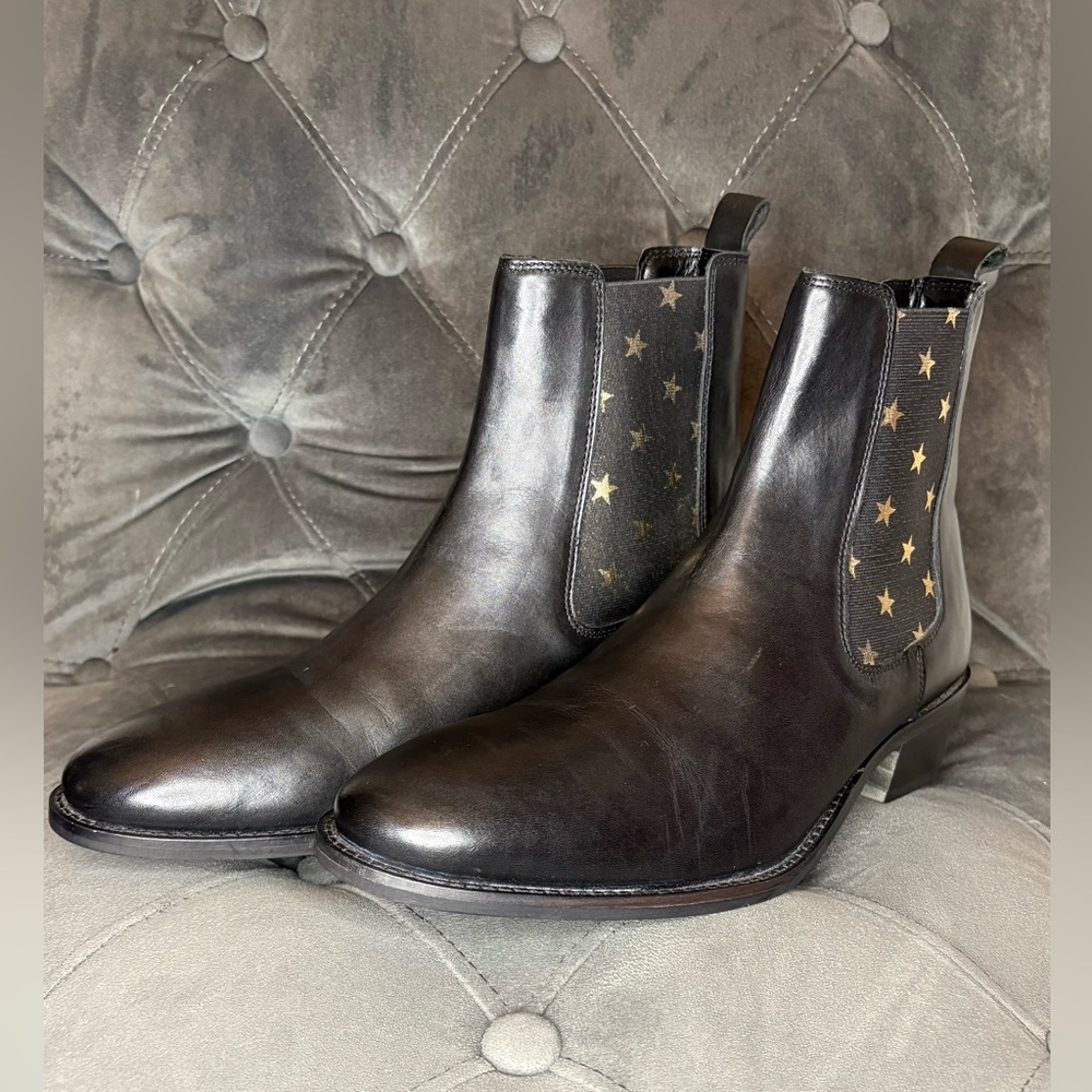 Black Chelsea Ankle Boots with Elastic Panels